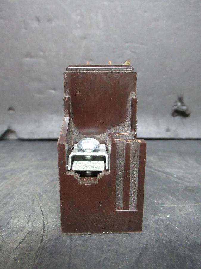 Used CUTLER HAMMER PULL OUT SWITCH DEAD FRONT FUSE PFS3311 3 PHASE 7.5 HP *WARRANTY*