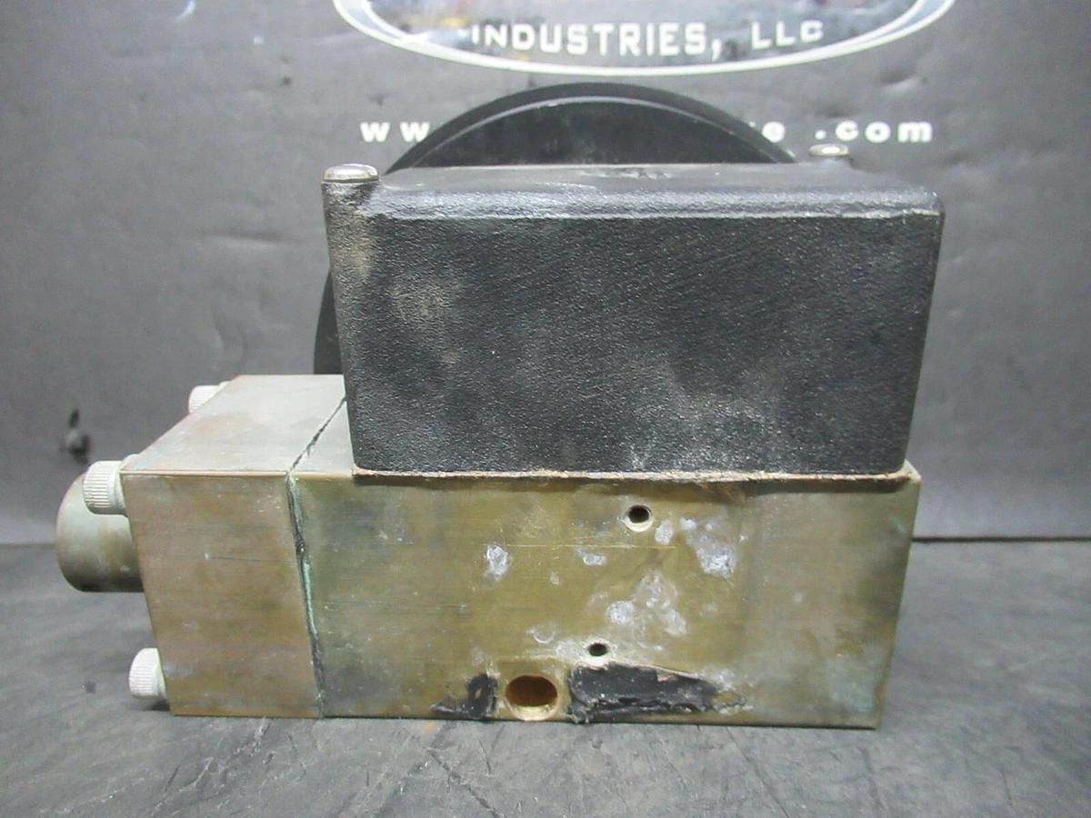 Used ORANGE RESEARCH PRESSURE GAUGE 1516DGS-1E-4.5B-13 1500 PSI 140 VAC 1 AMP