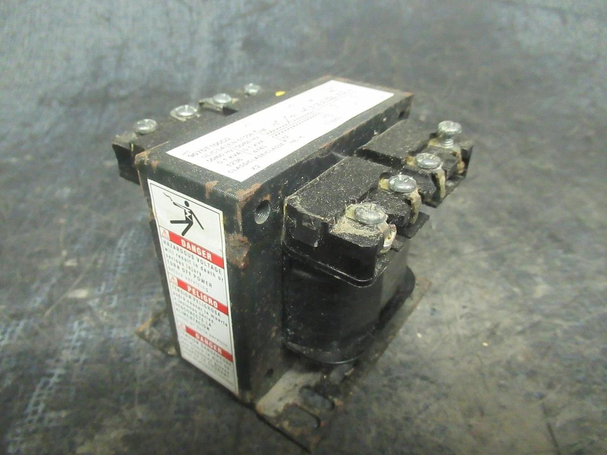 Used SQUARE D TRANSFORMER 9070T100D2 100VA 50/60HZ INPUT:240/480V OUTPUT:24V