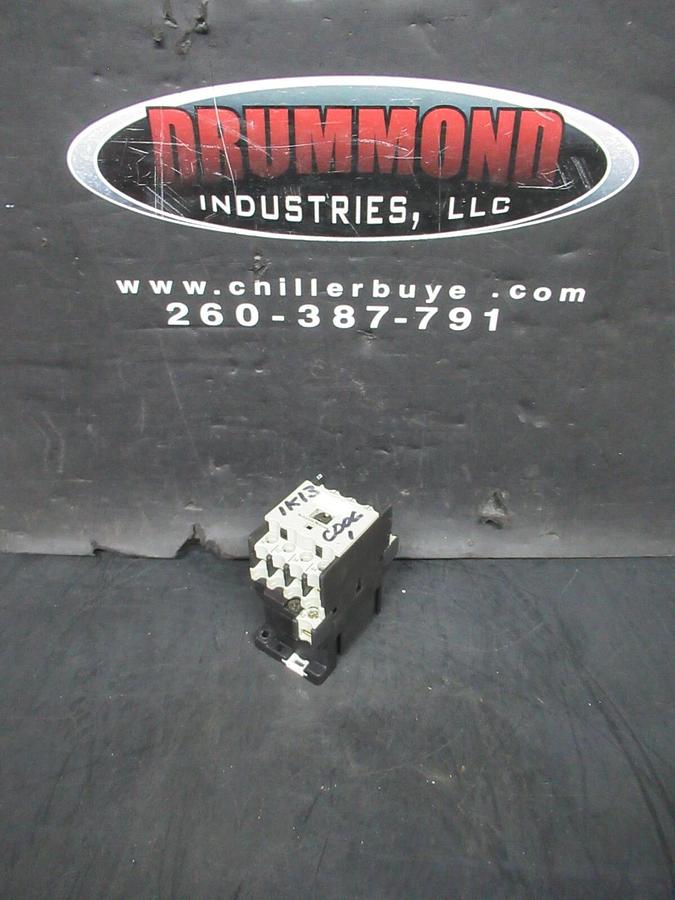 Used KLOCKNER-MOELLER CONTACTOR DIL-R-31 600 VAC 15 AMP COIL: 110/120 VOLT