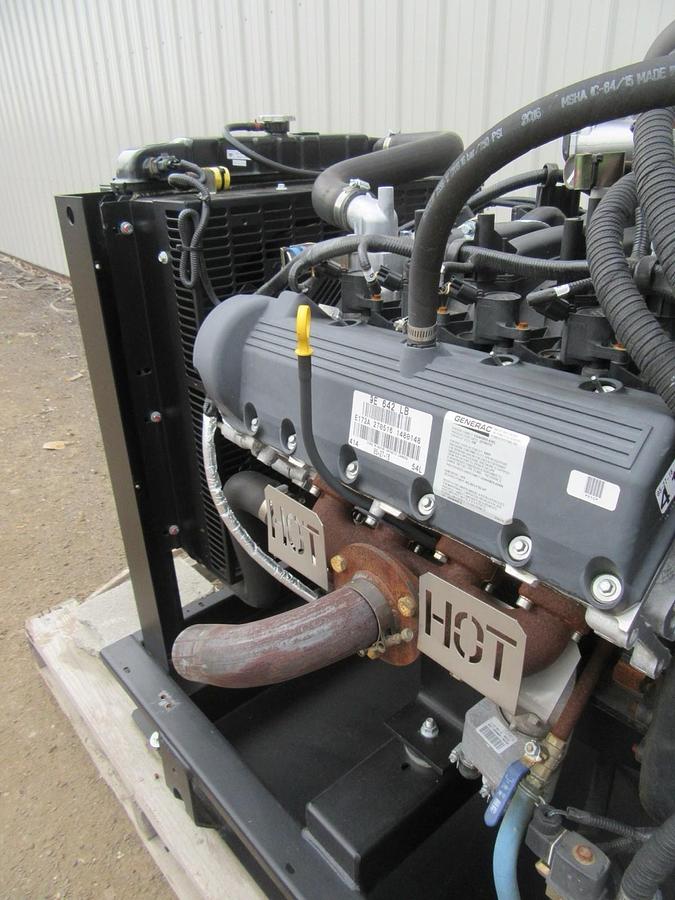 Used 35 KW GENERATOR GENERAC NATURAL GAS LP PROPANE 120/240 VOLT 1 PH 30 KW 40KW 2016