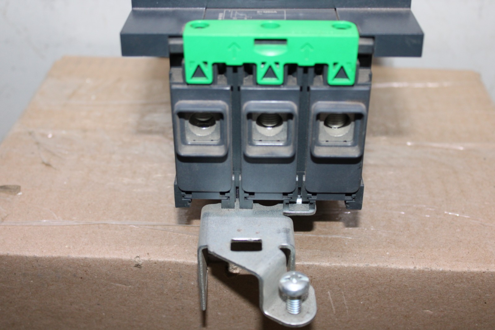 Used SQUARE D POWERPACT I-LINE CIRCUIT BREAKER BGA34125Y 480/277V 125A 3-POLE