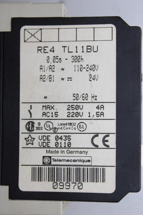 Used TELEMECANIQUE TIME DELAY RELAY RE4TL11BU 0.05S-300H 240V 5 AMP