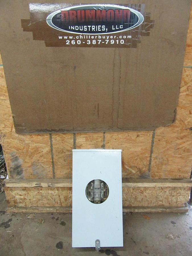 Used LANDIS & GYR 320 / 400 AMP 5 JAW METER SOCKET CAT# 42745-8 TYPE: HQ-5D 1 OR 3 PH