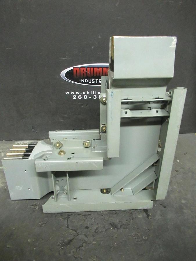 Used 1200 AMP SQUARE D CF2512GLFM12 3 PH 4 W 600 V BUSWAY ELBOW CORNER COPPER I-LINE