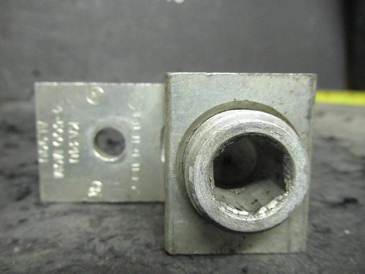 Used (3) QTY BURNDY KA34U 1 (SINGLE) BARREL MECHANICAL CONNECTOR LUG TAP 500 MCM - 4