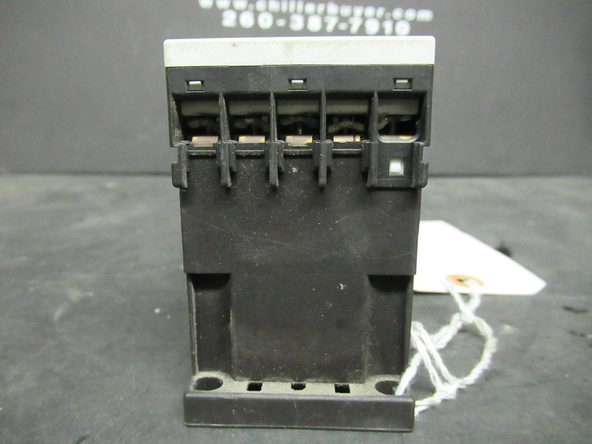 Used SIEMENS MANUAL MOTOR START 3RV1021-1KA10 600 VAC 12 AMP 10 HP