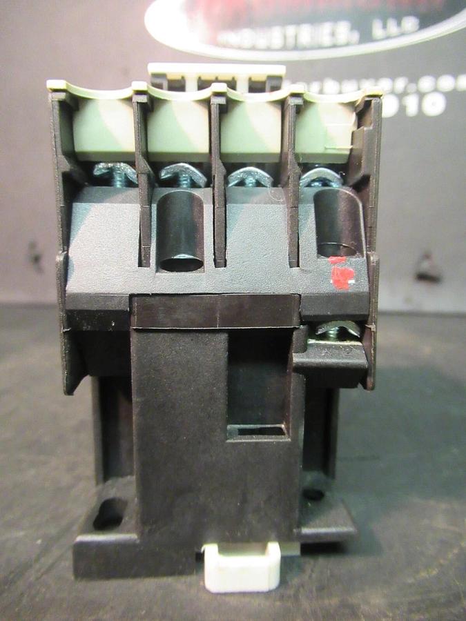 Used RAM CONTROL RELAY RIA2DN40 RIA2-DN-40 10 AMP 600 VAC COIL: 120 VOLT **WARRANTY**