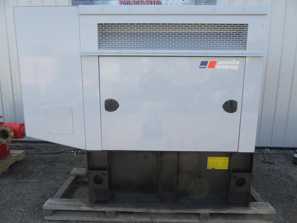 Used 20 KW DIESEL GENERATOR MTU 120/240 V 4LE1 ISUZU SOUND ENCLOSED 164 HRS  VIDEO