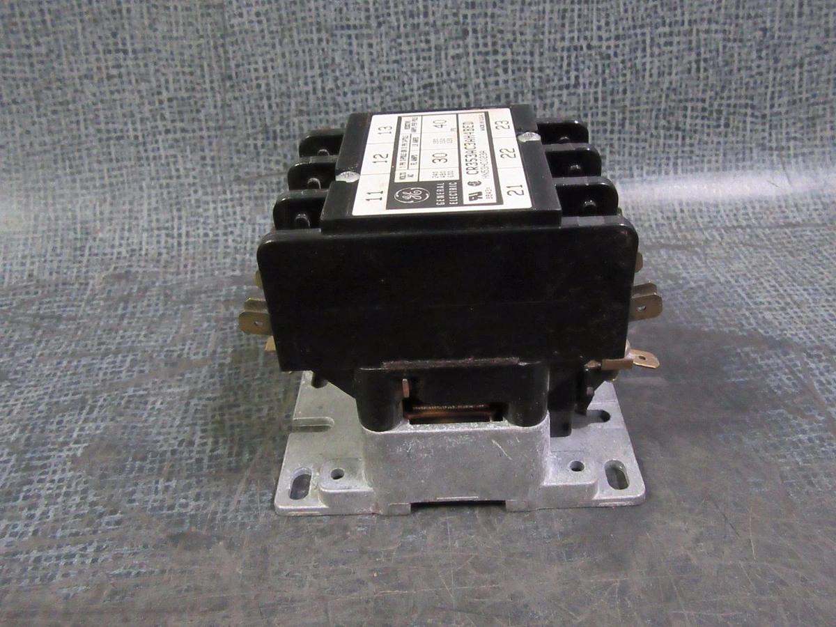 Used (1) GE HN53CC115H CONTACTOR 30 AMP 600V 3 PH 110-120V COIL CR353AC3AK4AED