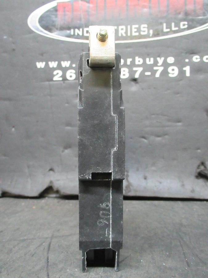 Used GE CIRCUIT BREAKER E11592 TEY 20 AMP 277 VAC SINGLE POLE **LOT OF 4**