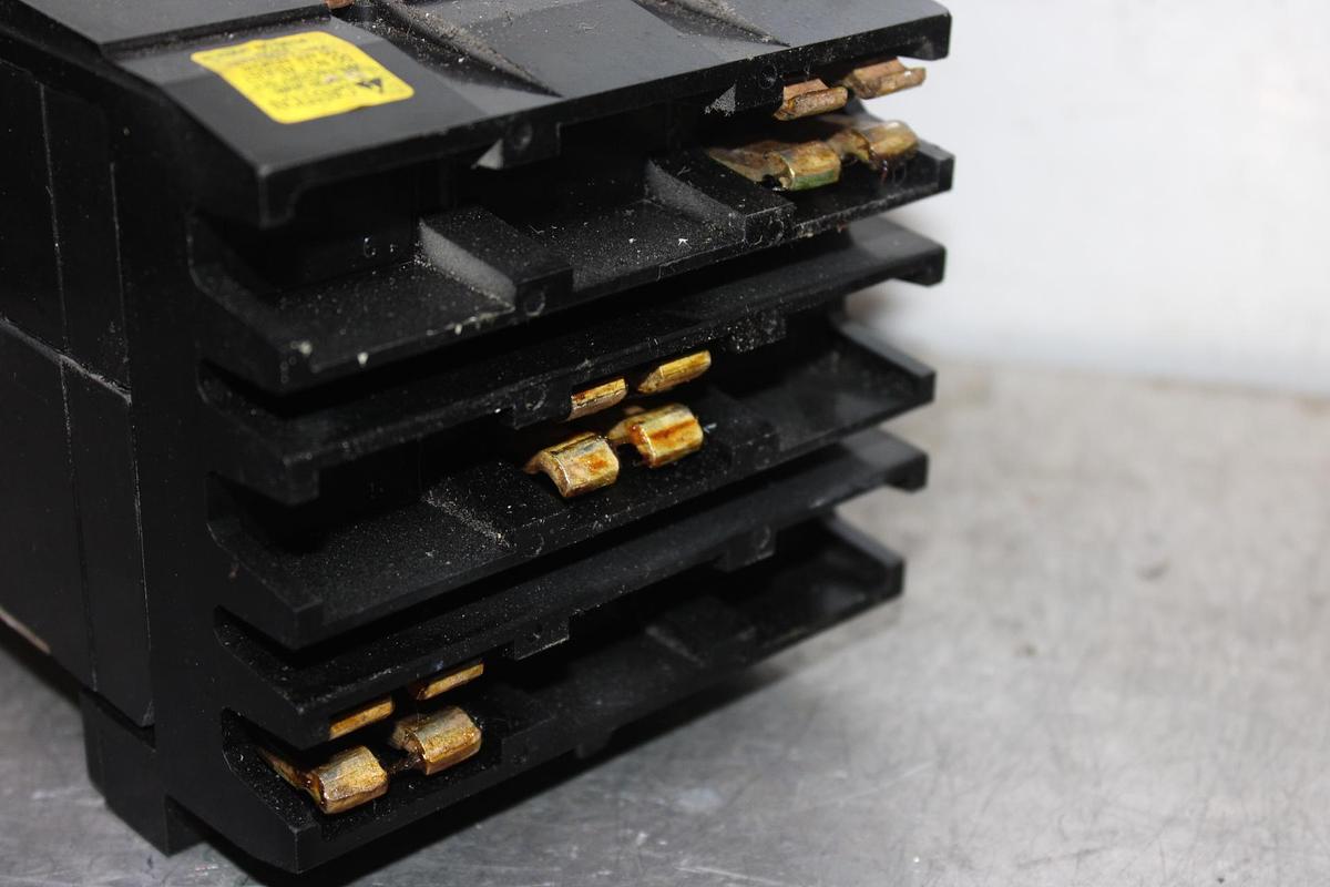 Used SQUARE D I-LINE CIRCUIT BREAKER KA36150 150 AMP 600 VAC 3-POLE