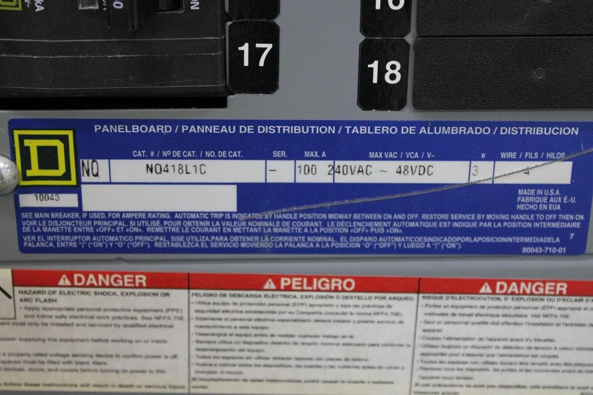 Used SQUARE D NQ SERVICE PANELBOARD MH26 NC26S 100A 240 VAC 3-PHASE