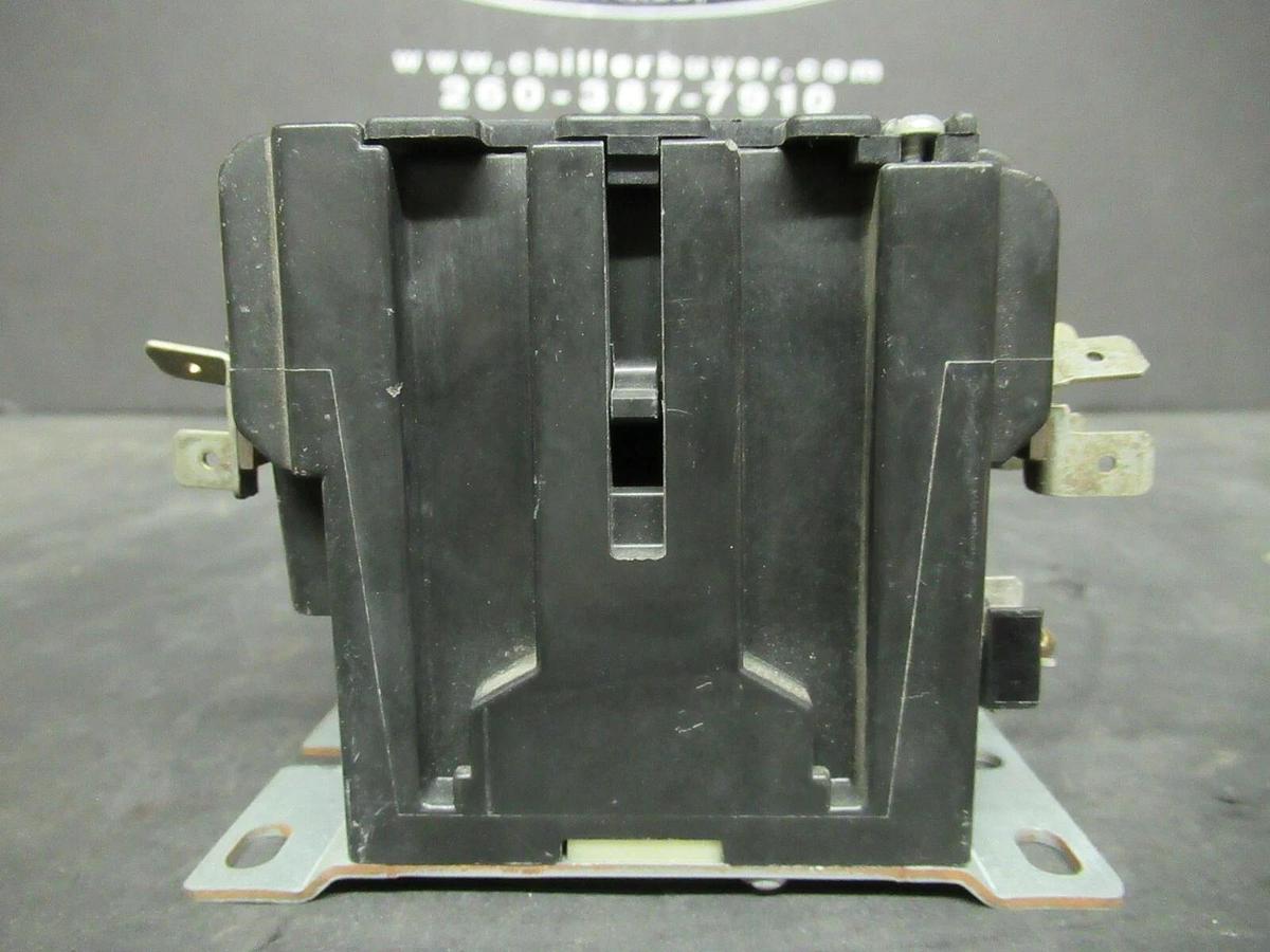 Used FURNAS CONTACTOR 42BF35AFAES 600 VAC 25 AMP 35 AMP/RES 120 VOLT COIL