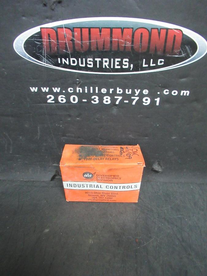 NIB ATC TIME DELAY RELAY TUC-120-AKA-030 0-30 SECOND 120 VAC/DC 10 AMP @ 250 VAC