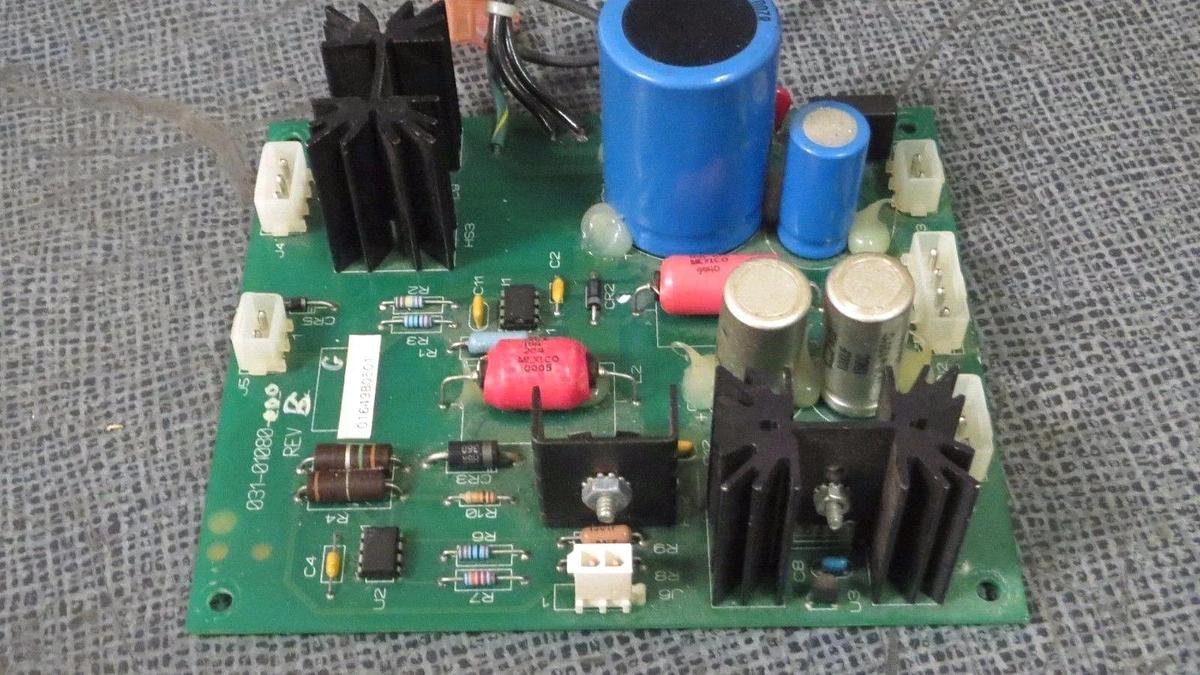 Used YORK CONTROL CARD CIRCUIT BOARD MODEL: 031-01080-000 REV B **WARRANTY INCLUDED**