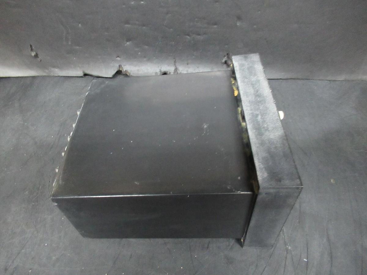 Used ITE GROUND SHIELD GROUND FAULT RELAY 202D7201 GR-200 USE W/ GS-200 SENSOR 24 VDC