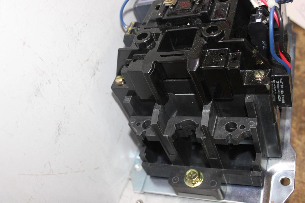 Used ALLEN BRADLEY CONTACTOR 500LP-EOD93 600 VAC 200 AMP 3-POLE 3-PHASE *WARRANTY*