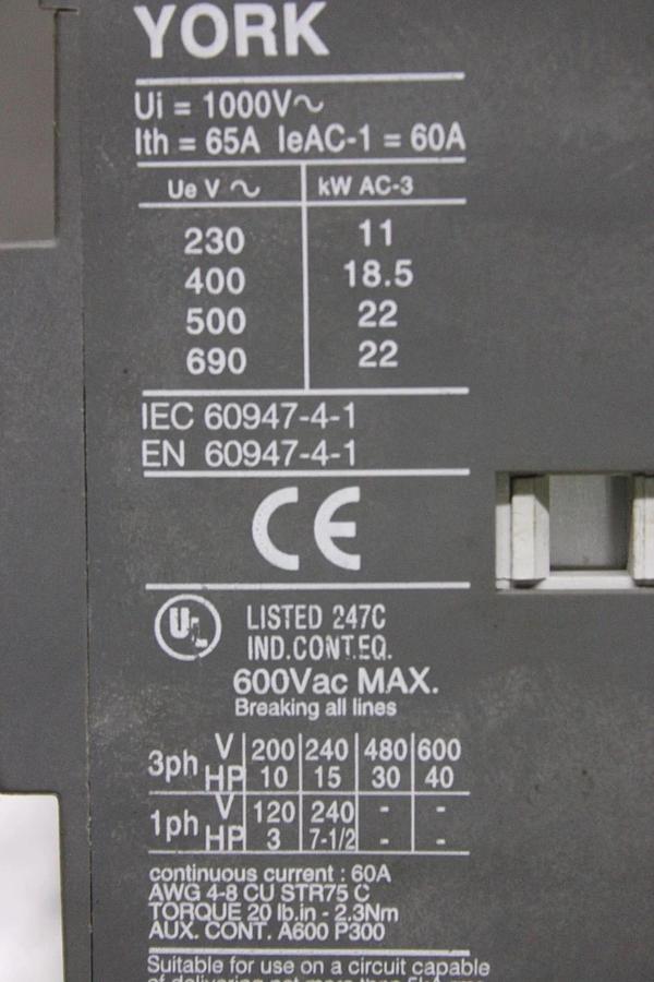 Used YORK CONTACTOR 024-31813-000 600 VAC 60 AMP 40 HP 3-POLE COIL: 110/120V
