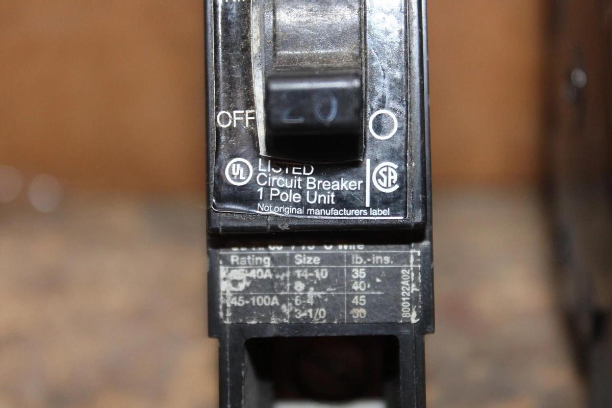 Used LOT OF 3 SIEMENS BQD CIRCUIT BREAKER BQD120 20 AMP SINGLE POLE 277 VAC