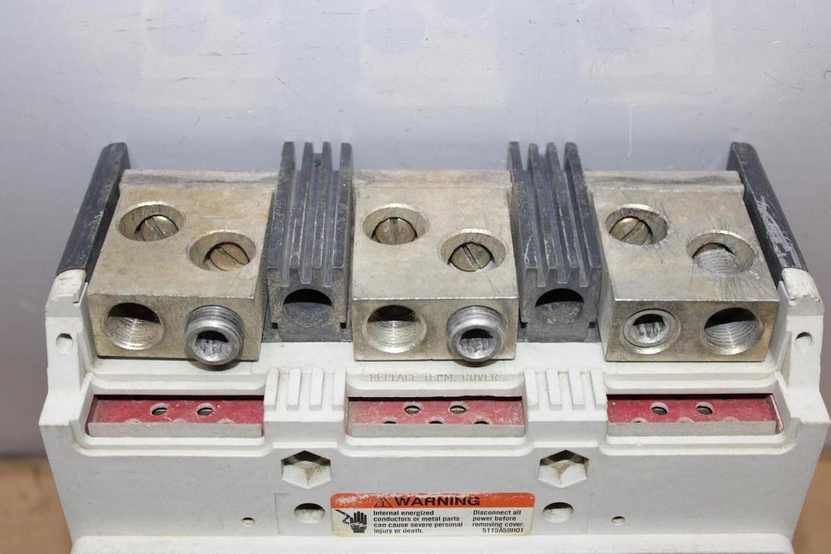 Used CUTLER HAMMER CIRCUIT BREAKER HLD3600F 600 AMP FRAME 120 AMP TRIP 600 VAC 3-POLE