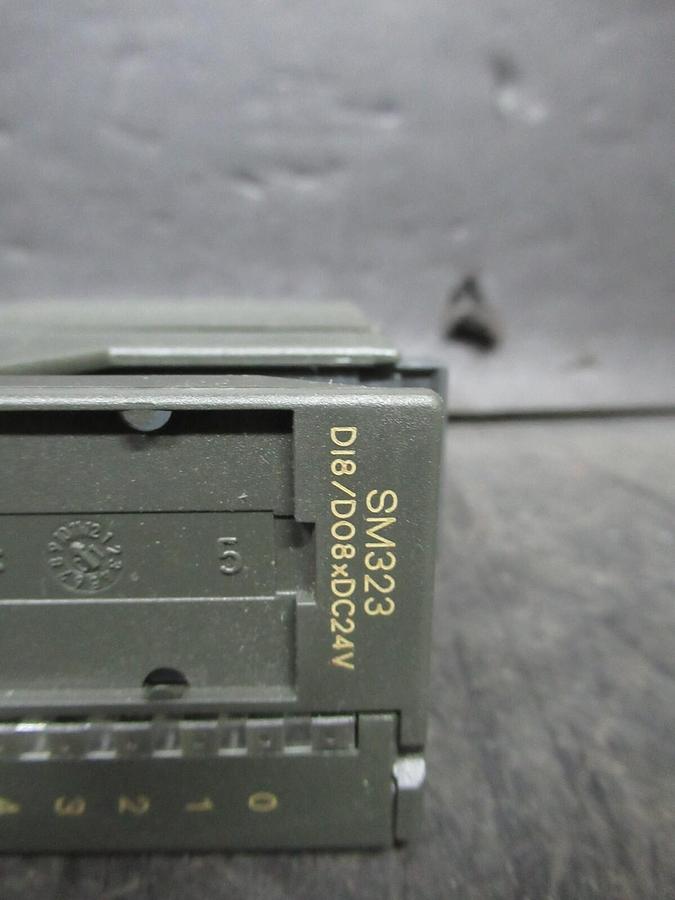 Used SIEMENS SIMATIC S7 DIGITAL I/O MODULE 6ES7-323-1BH01-0AA0 **WARRANTY**