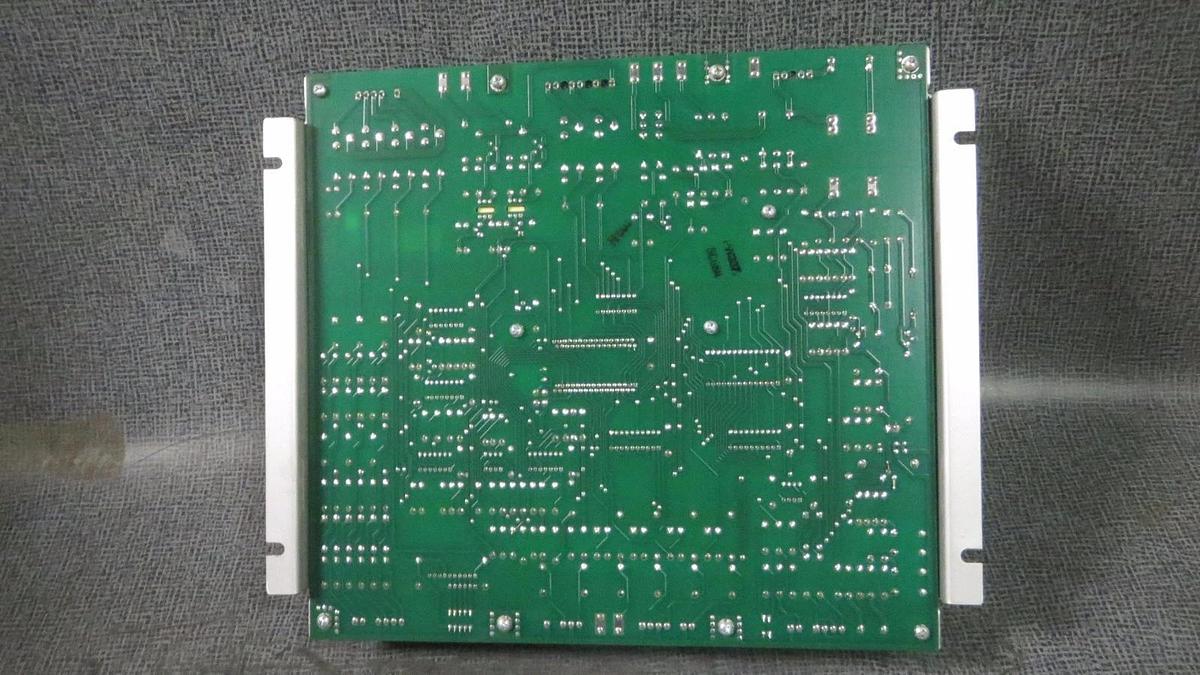 Used TRANE CHILLER MODULE MODEL: X13650361-03 REV H SOFTWARE 6200-0022-08