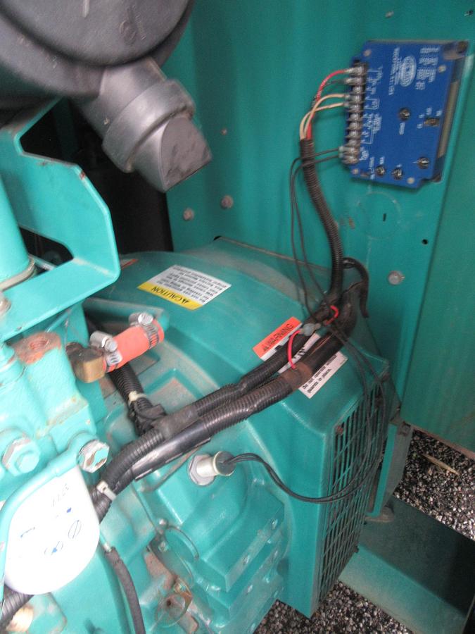 Used 60 KW DIESEL GENERATOR CUMMINS 120/240V B3.9-G2 ENCLOSED RECONNECTABLE VIDEO