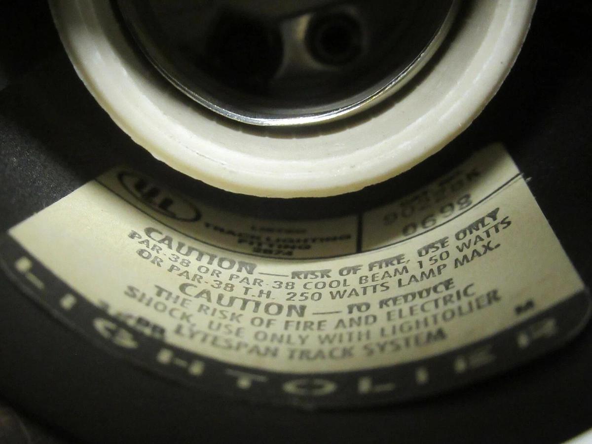 Used LIGHTOLIER 9022BK LYTESPAN 250 WATT MAX LAMP TRACK LIGHTING FIXTURE BLACK PAR 38