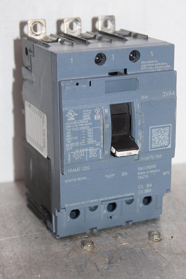 Used SQUARE D I-LINE CIRCUIT BREAKER FA24030AB SERIES 2 30 AMP 480 VAC 2-POLE