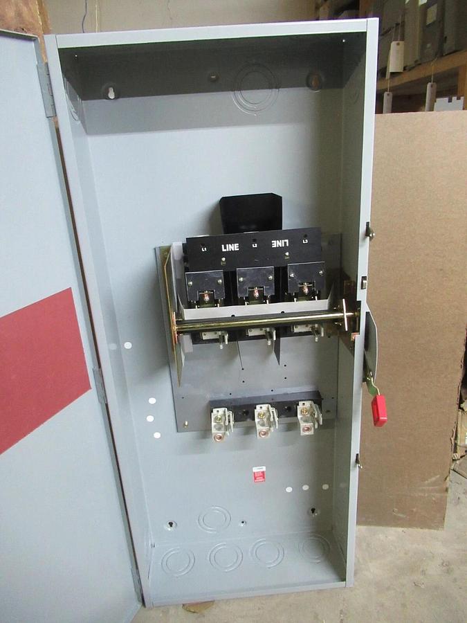 NIB GE 400 AMP HEAVY DUTY SAFETY SWITCH TH3365 TYPE 1 3-POLE 350 HP 600 V