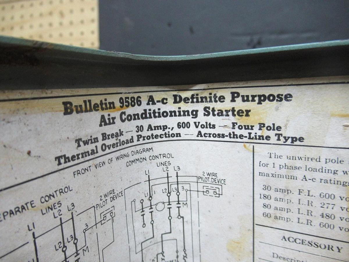 Used ENCLOSED CUTLER HAMMER STARTER FOR AC UNIT 956H7132B HN03AC800 30 AMP 600 VAC