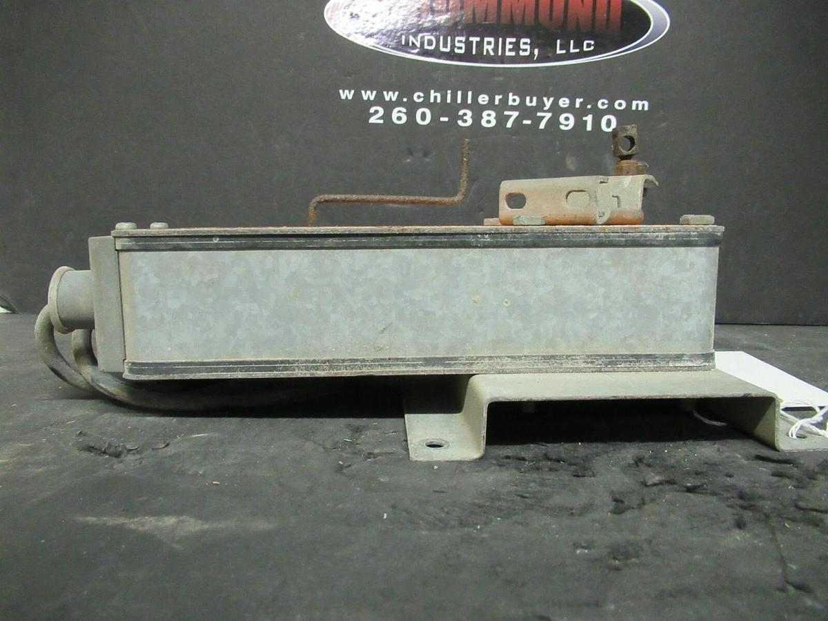 Used BELIMO SPRING RETURN ACTUATOR AF24-3-S-US 24 VAC/DC 10 VA 6W