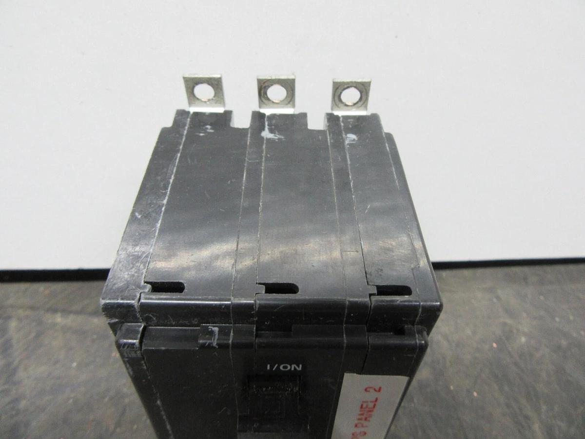 Used SQUARE D BOLT-ON HACR CIRCUIT BREAKER QOB100 100 AMP 240 VAC 3-POLE