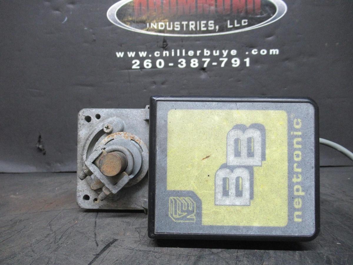 Used NEPTRONIC ACTUATOR BBMF2000F 24 VAC 15 VA 35 IN/LB W/ 6BV-A VALVE 501203 1.5 NPT