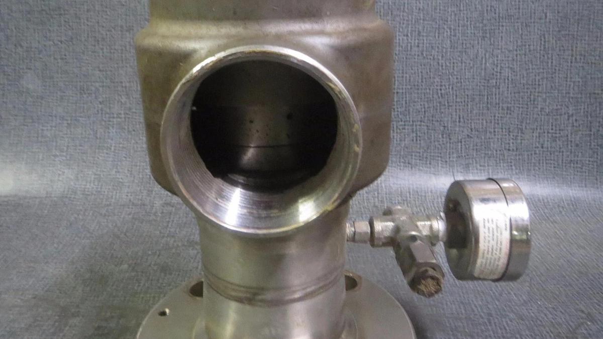 Used REDI CONTROLS RUPTURESEAL NON FRAGMENTING & RELIEF VALVE 2" 15 PSIG # NRS-2