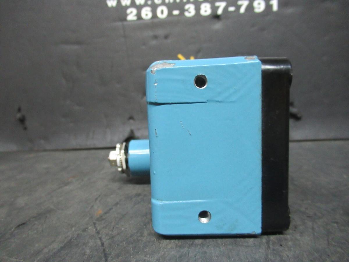 Used HONEYWELL EXPLOSION PROOF MICRO SNAP SWITCH EXA-AR20 20 AMP 480 VAC 2 HP
