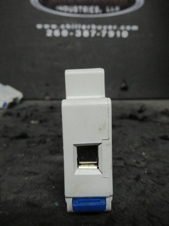 Used (3) 30 AMP 600 VAC 1 POLE FERRAZ SHAWMUT ULTRASAFE CLASS CC FUSE HOLDER USM11