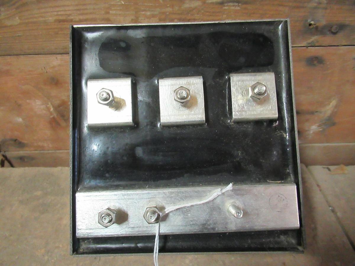 Used CURRENT TECHNOLOGY VOLTAGE SURGE SUPPRESSOR MERF277/480 300-0128-005