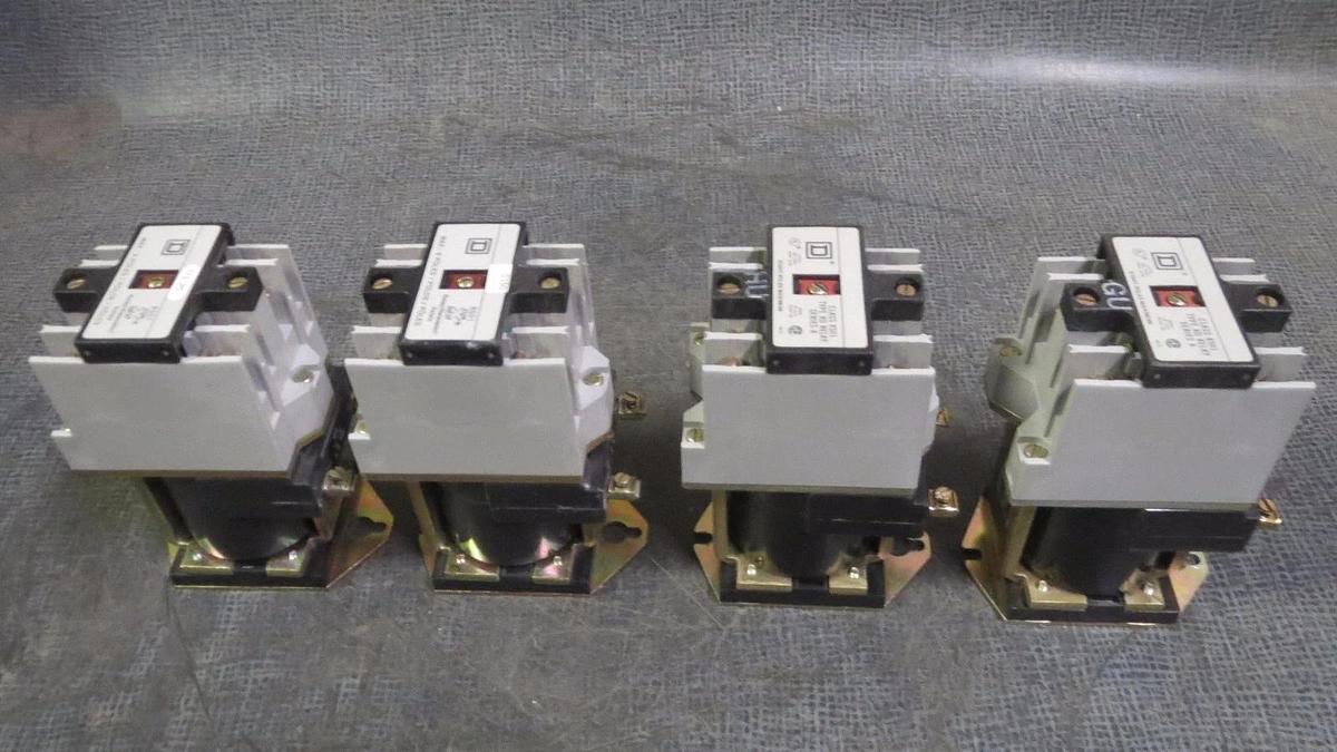 Used (1) SQUARE D 8 POLE CONTROL RELAY WITH 24 VDC COIL 8501XD020 8501-XDO-20