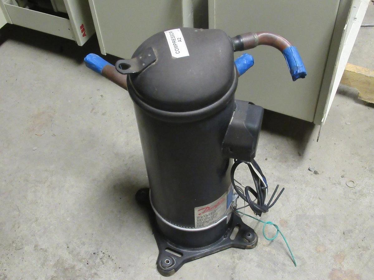 Used DANFOSS SCROLL COMPRESSORS HCM094T4LC2 460VAC 3PHASE 60HZ **WARRANTY**