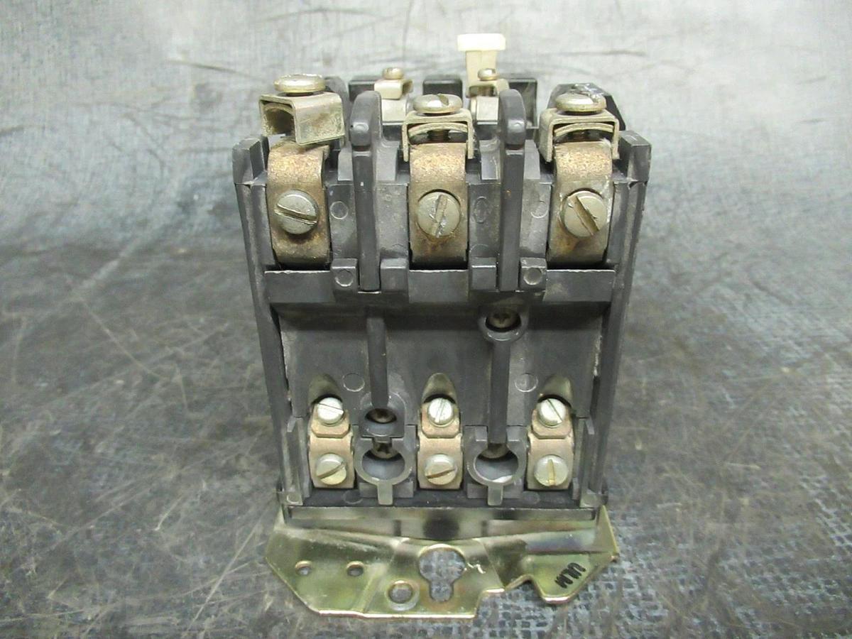 Used ALLEN-BRADLEY STARTER 509-A0D NEMA 0 600V 18A 5HP W/ 42185-800-01 OVERLOAD