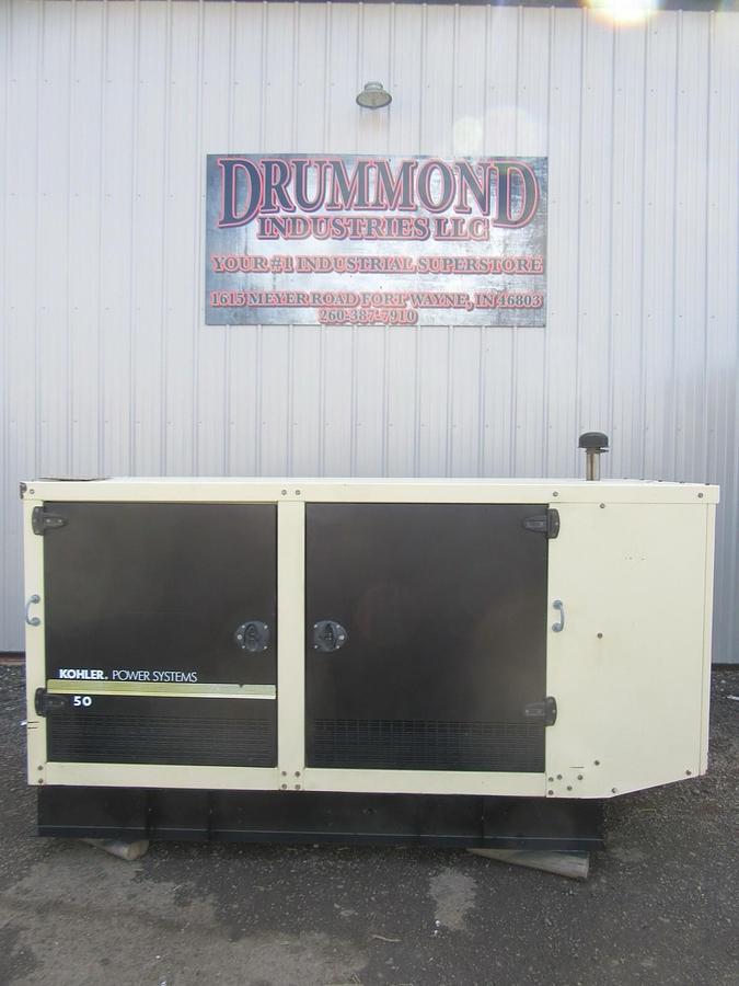 Used 50 KW GENERATOR  KOHLER 5.0 NATURAL GAS / LP 120/240V 1PH 784 HRS ENCLOSED VIDEO