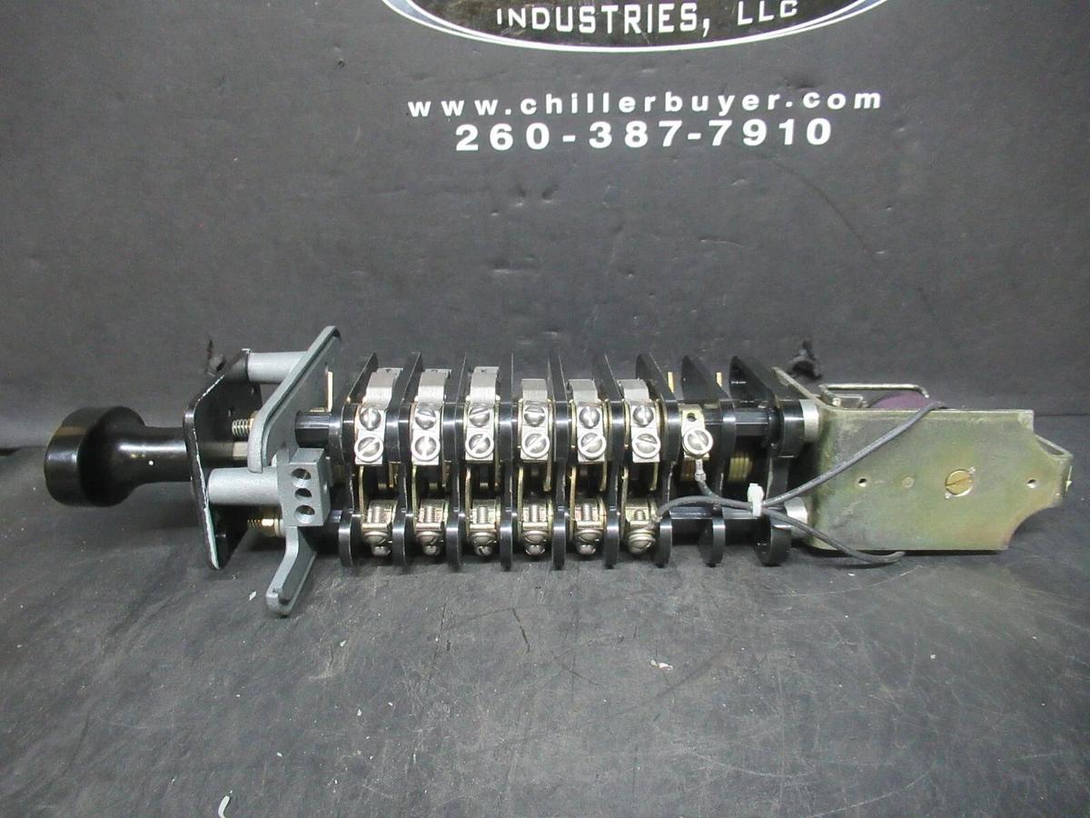 Used GENERAL ELECTRIC ROTARY SWITCH AND AUXILLIARY RELAY GEH-2058 12HEA61B355X2