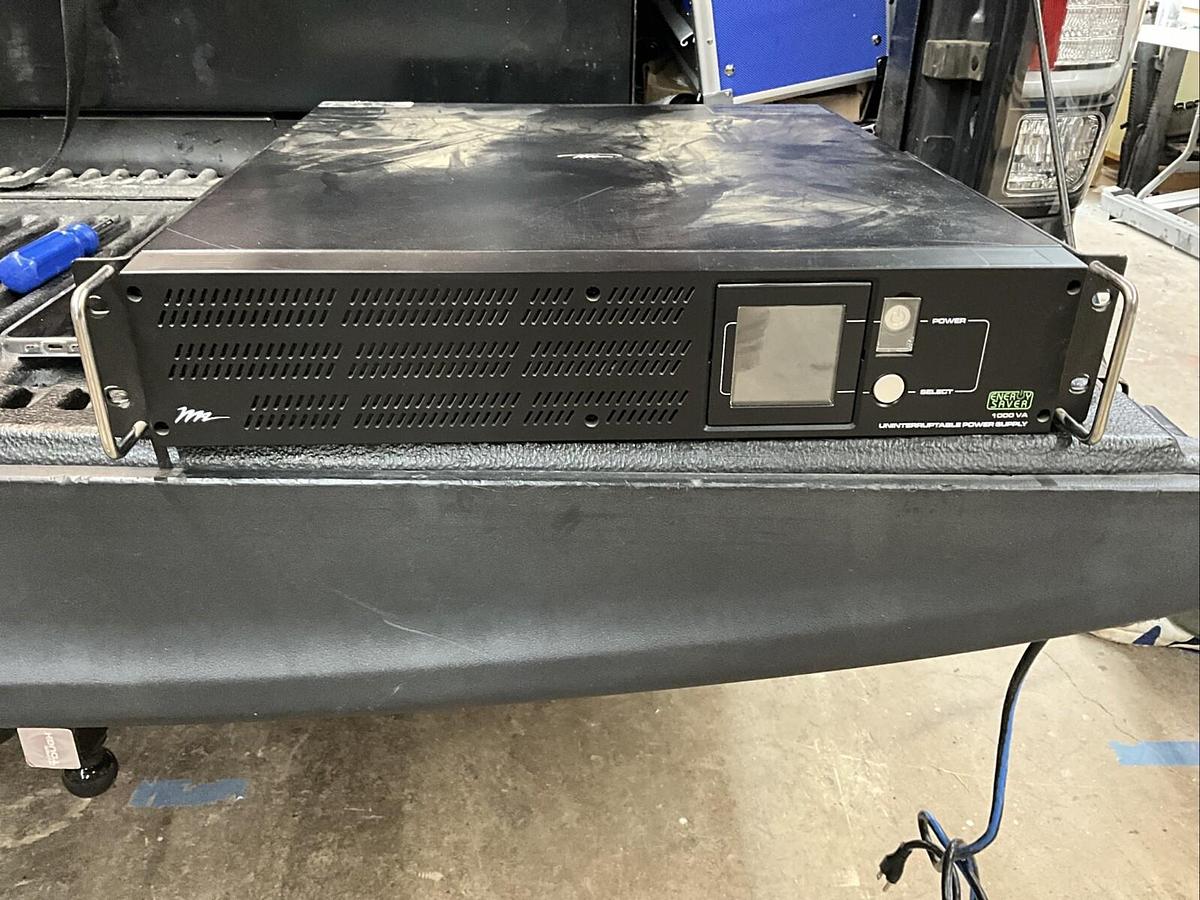 Used CONTROLLED POWER COMPANY UPS SYSTEM MD6000 1 PH 240 / 208 VAC 22 / 25 AMPS