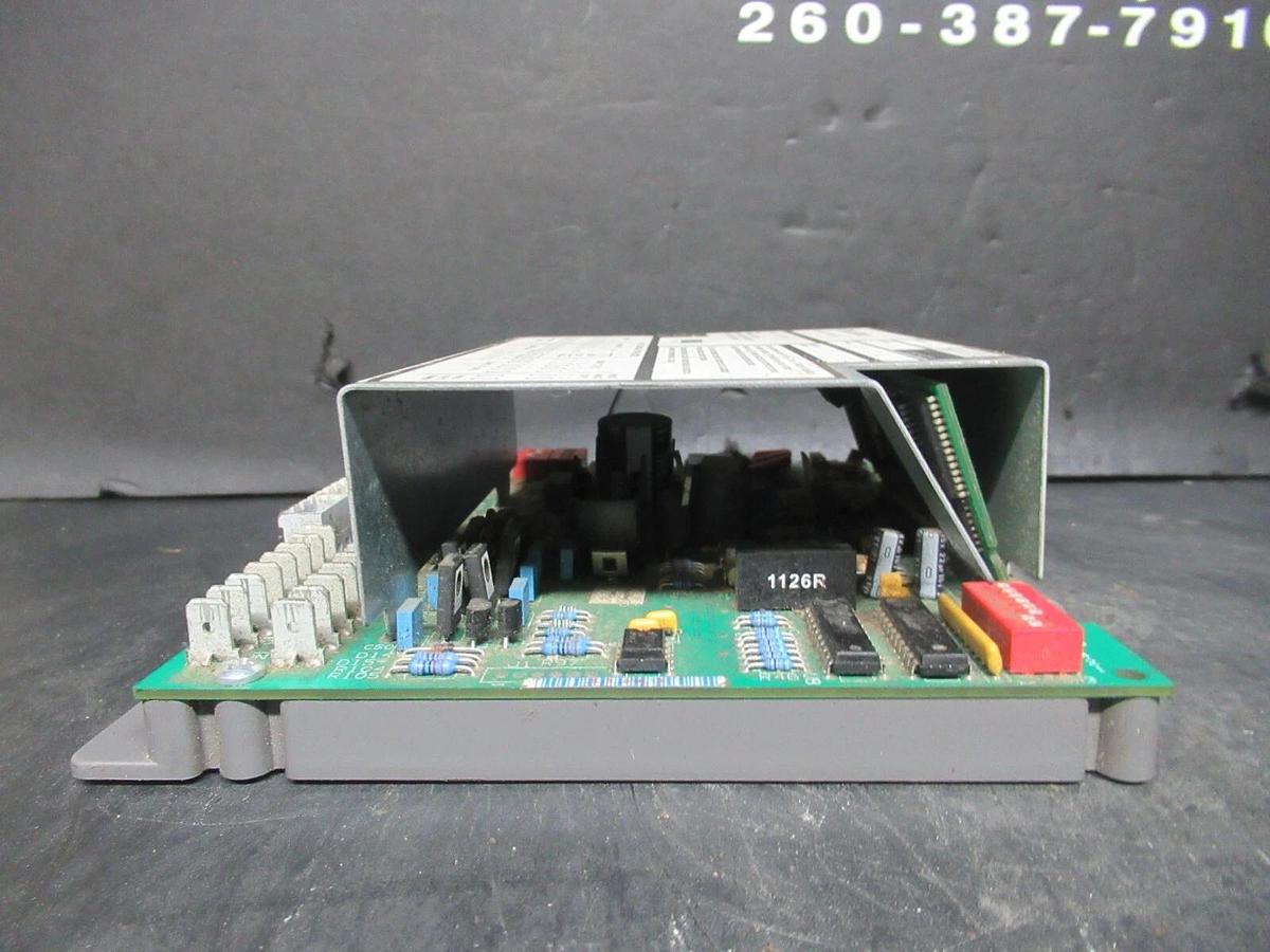 Used JOHNSON CONTROLS FACILITOR HVAC CONTROLLER FA-VAV111-1 REV. B 24 VAC 2 AMP
