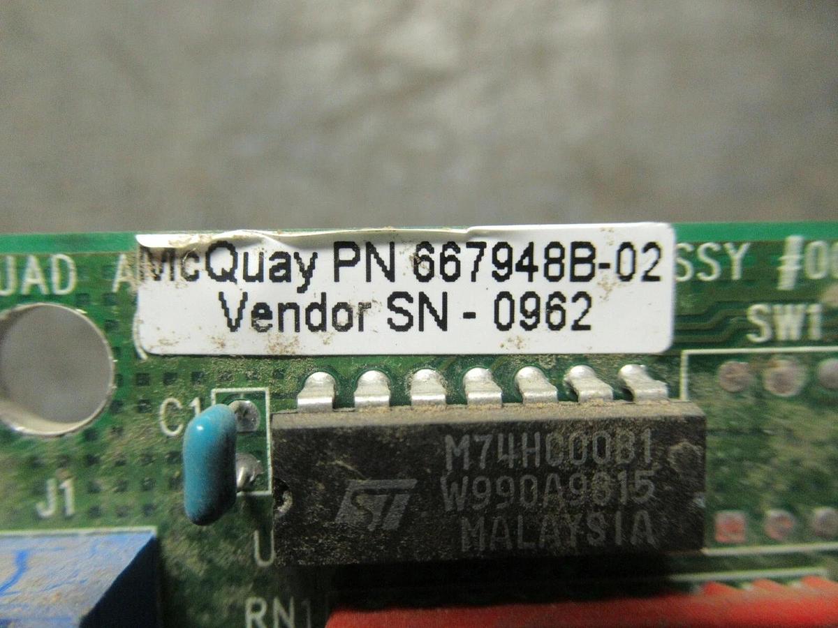 Used MCQUAY CIRCUIT BOARD 667948B-02 **WARRANTY INCLUDED**
