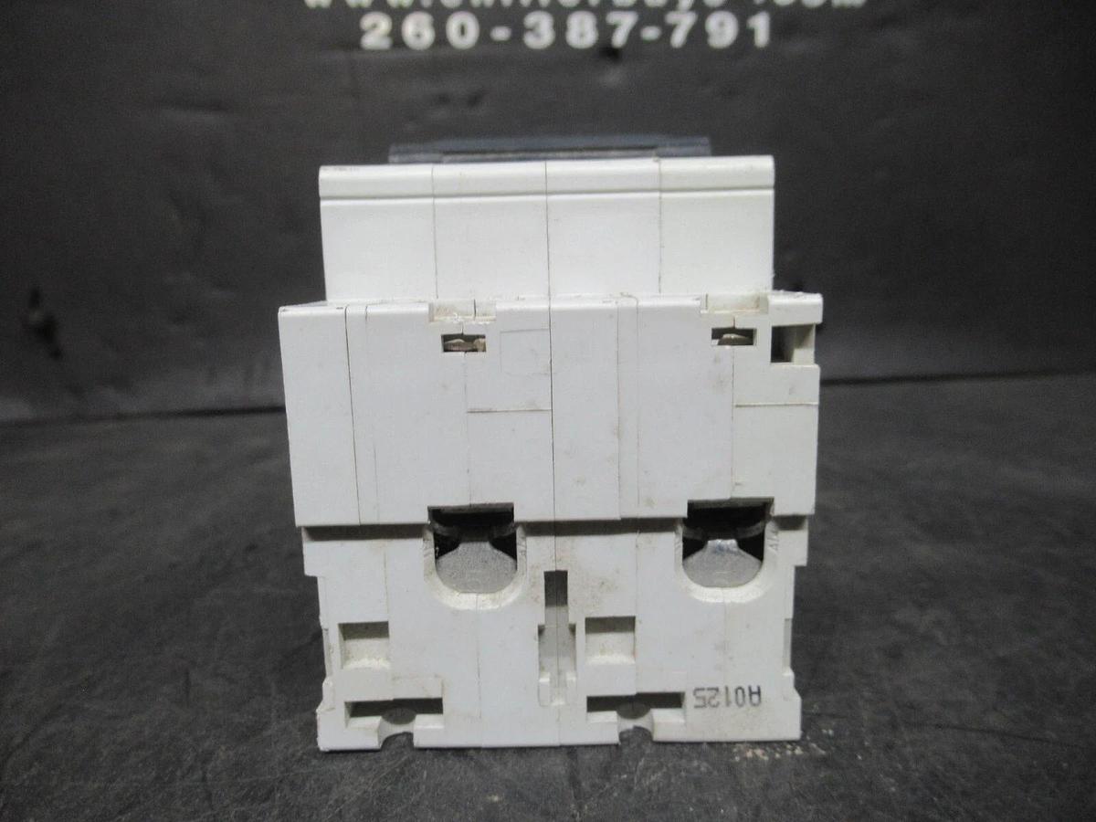 Used MERLIN GERIN THREE POLE BREAKER 27170 MULTI 9 NC100H 32A-TYPE C 480 VAC