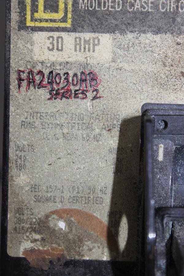 Used SQUARE D I-LINE CIRCUIT BREAKER FH26020BC SERIES 2 20 AMP 600 VAC 2-POLE