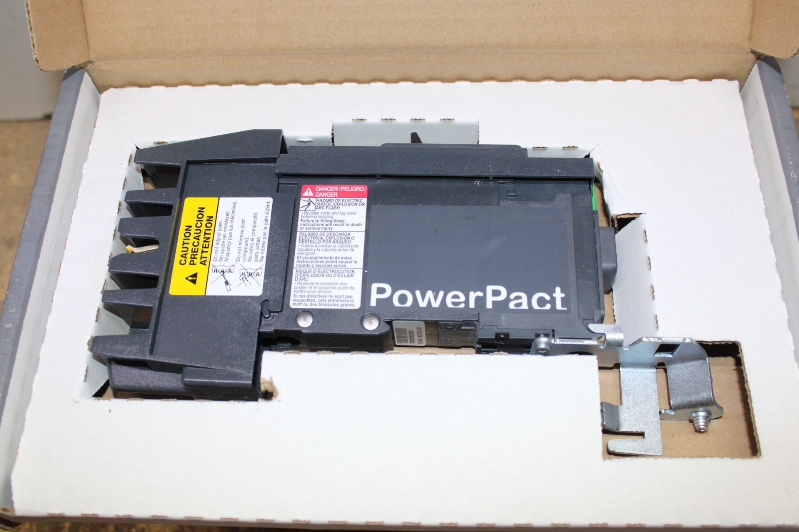 NEW SURPLUS SQUARE D I-LINE POWERPACT CIRCUIT BREAKER BGA160203 20A 277V 1-POLE